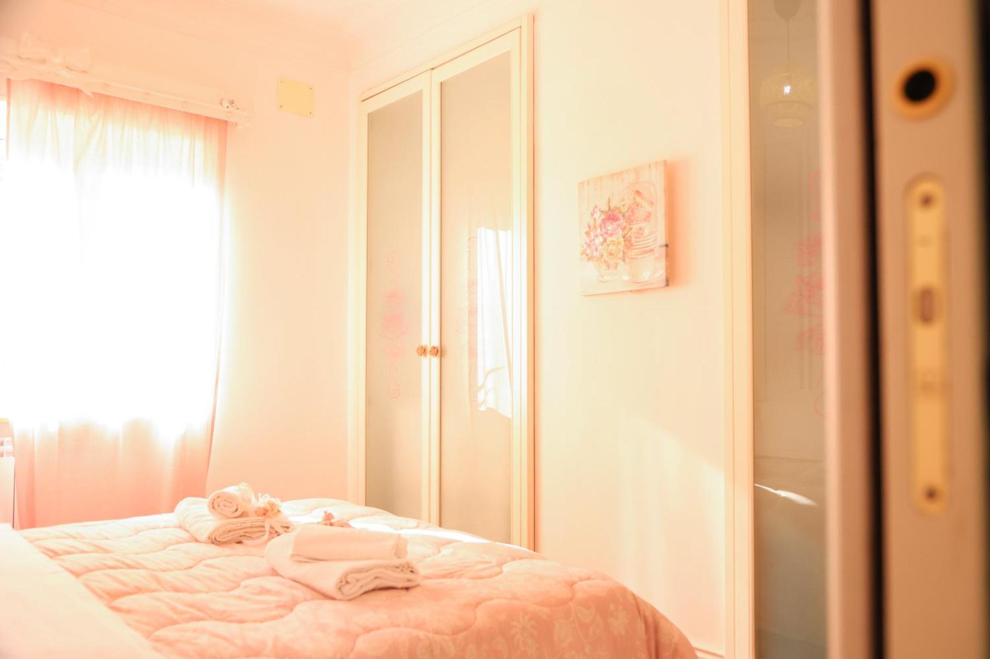 Grace'S Home In The City Center ナポリ エクステリア 写真